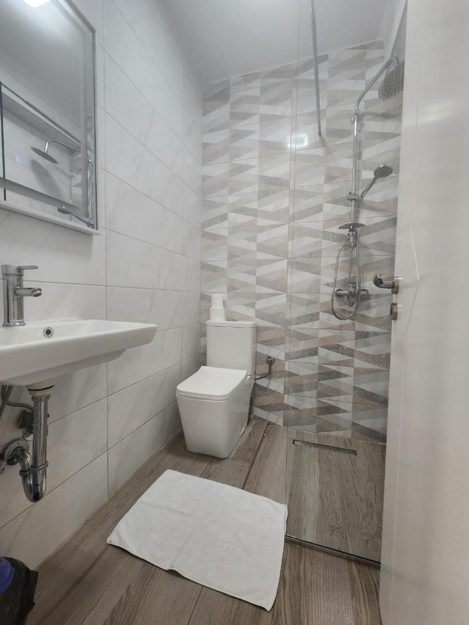 Panoramic Sea View Apartment Sarandë Esterno foto